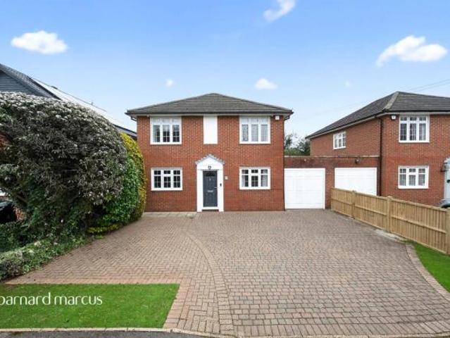 Farm for sale in New Malden, Greater London