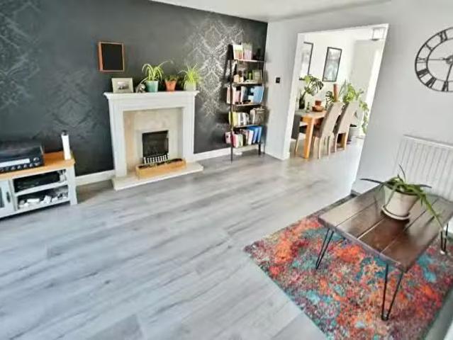 House for sale in Bowling Bank