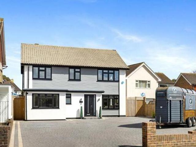 House for sale in Worthing, West Sussex
