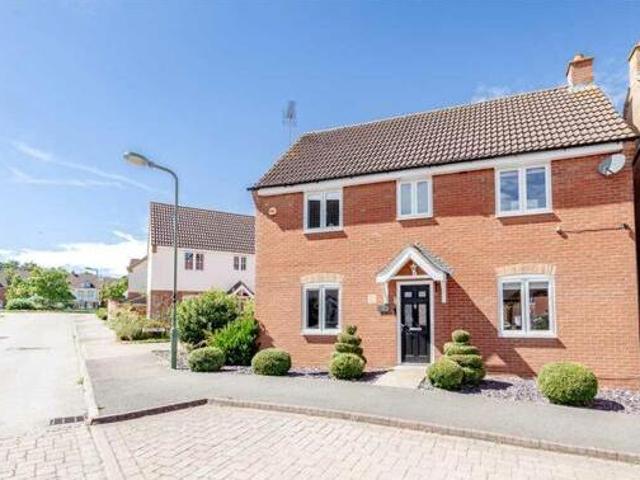 House for sale in Lyons, Greater London