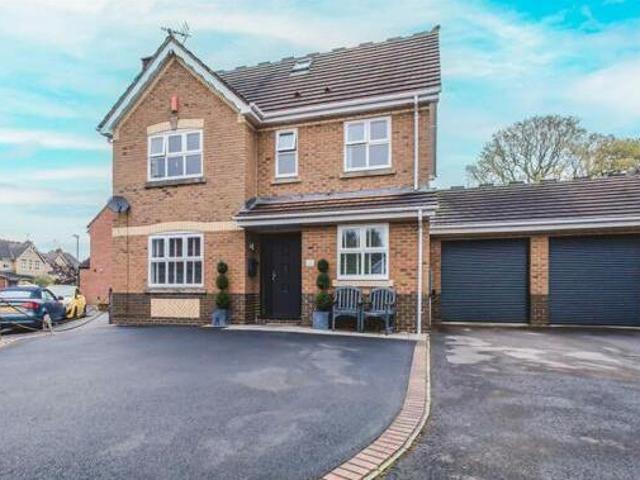 House for sale in Swindon
