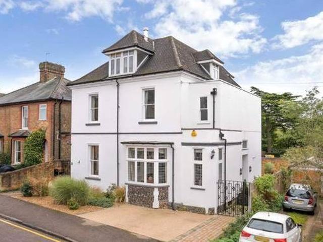 House for sale in Hertfordshire
