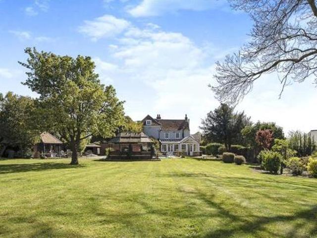 House for sale in Grays, Essex