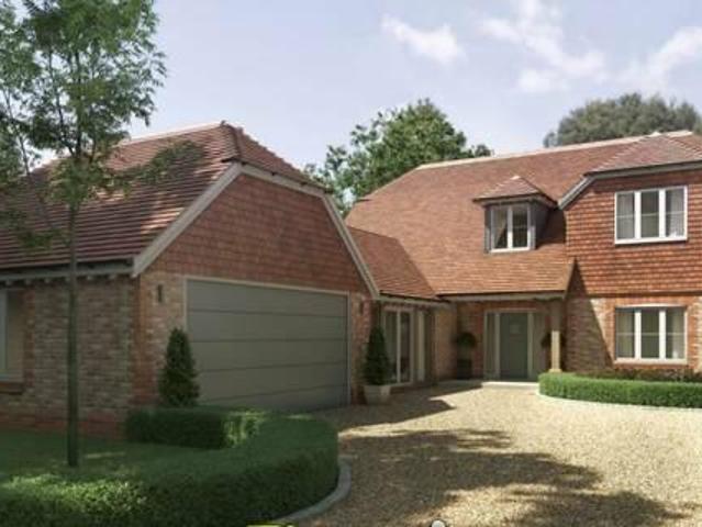 House for rent in Surrey, England