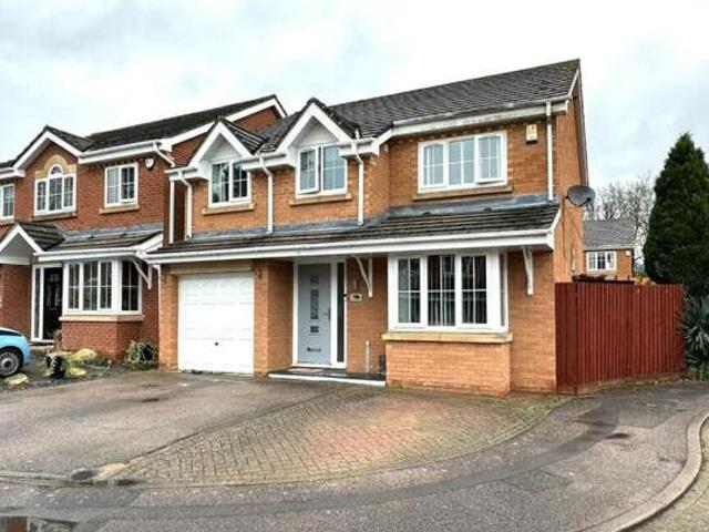 House for sale in Northampton, Northamptonshire