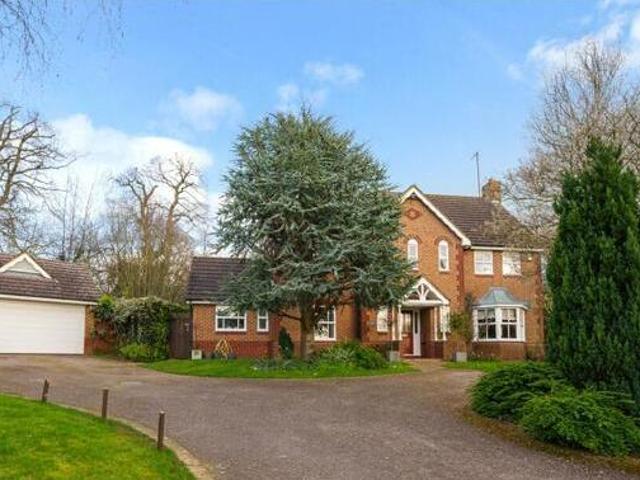 House for sale in Northampton, Northamptonshire