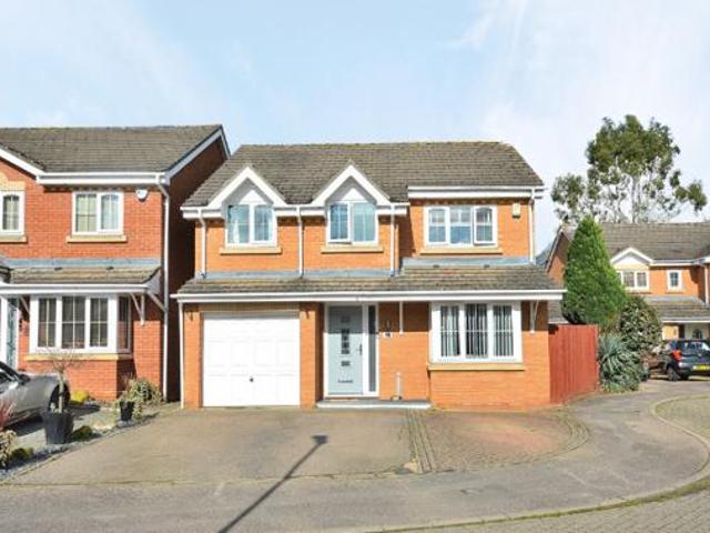 House for sale in Northampton, Northamptonshire