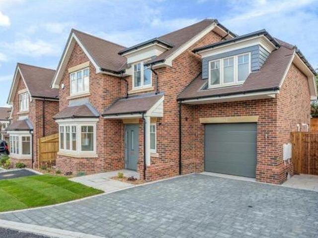 House for sale in Surrey