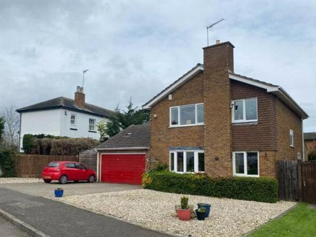 House for sale in Northampton, Northamptonshire