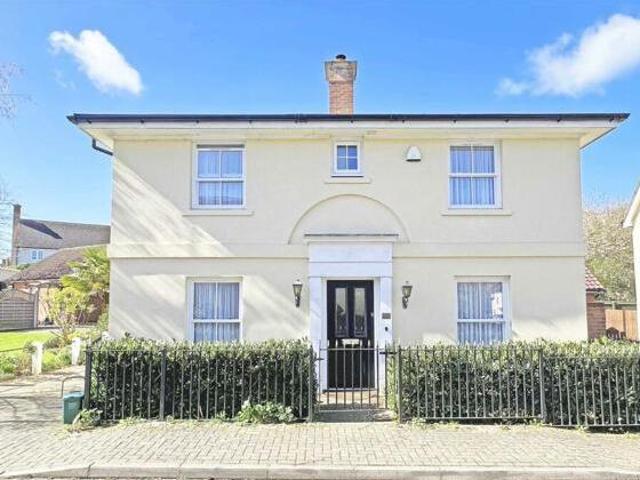House for sale in Chipping Hill, Essex