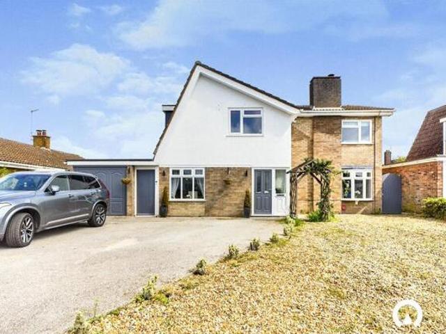 House for sale in Stokesby, Norfolk