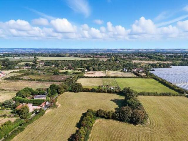 Farm for sale in Stockbury, Midway