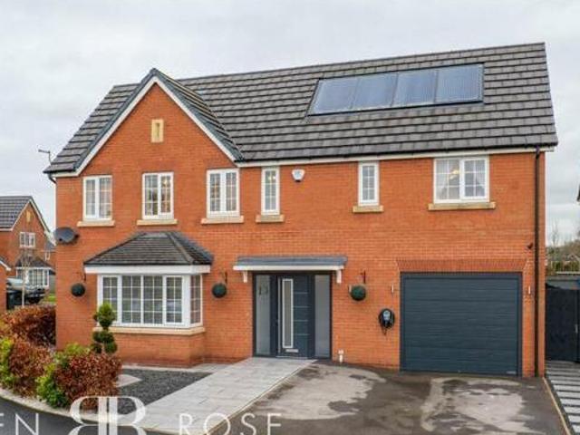 House for sale in Lyons, Greater London