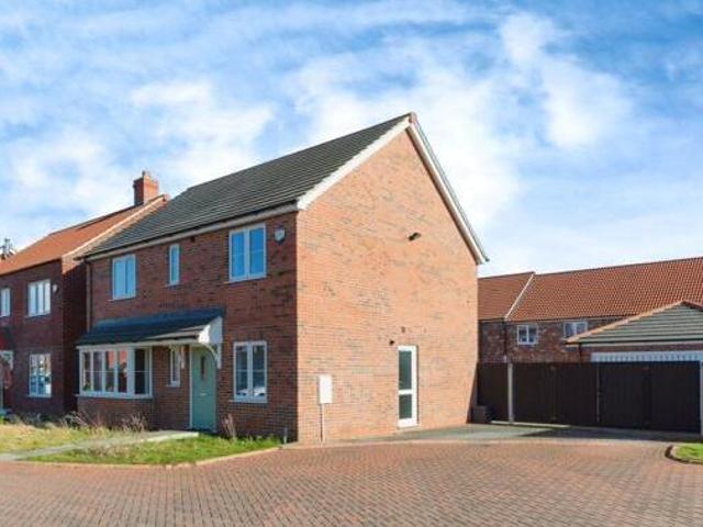 House for sale in Grimsby, North East Lincolnshire