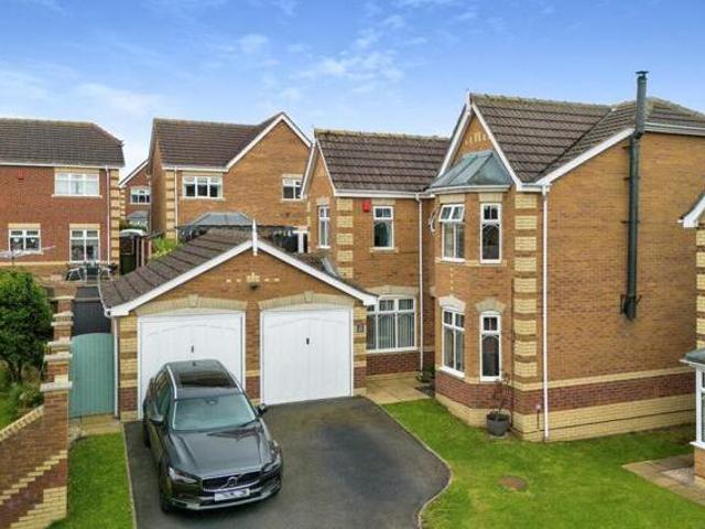 House for sale in Grimsby, North East Lincolnshire