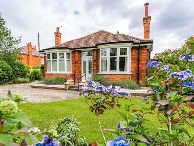 House for sale in Grimsby, North East Lincolnshire