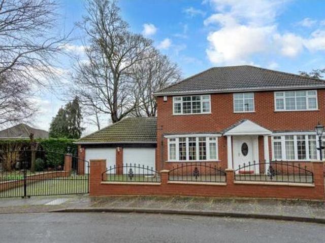 House for sale in Grimsby, North East Lincolnshire