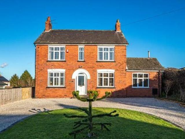 House for sale in Grimsby, North East Lincolnshire