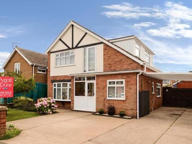 House for sale in Grimsby, North East Lincolnshire