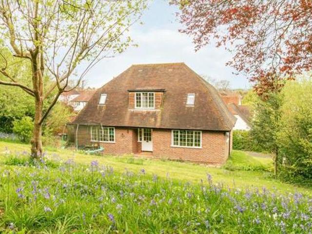 House for sale in Onslow Village, Guildford