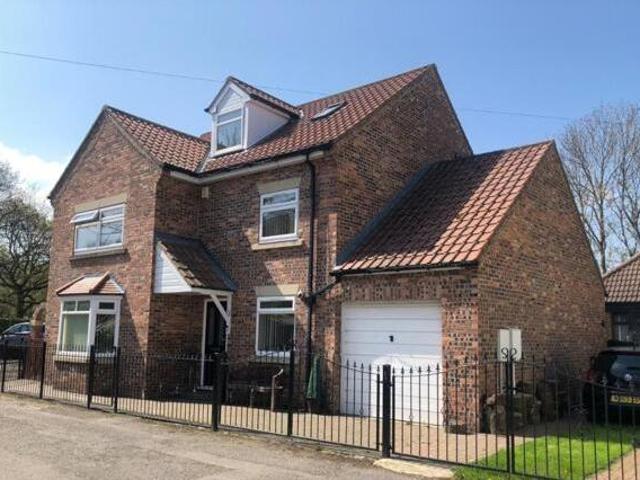 House for sale in Guisborough, Redcar And Cleveland