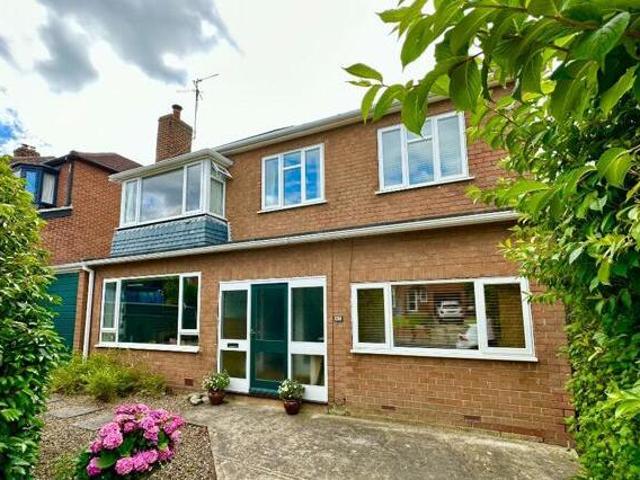 House for sale in Hutton Village, Guisborough