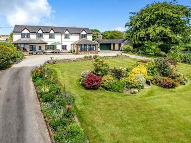 House for sale in Gunnislake, Cornwall