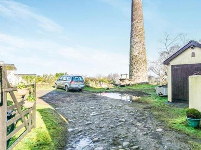 House for sale in Gunnislake, Cornwall