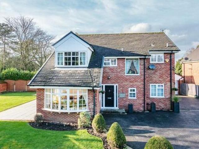 House for sale in Lyons, Greater London