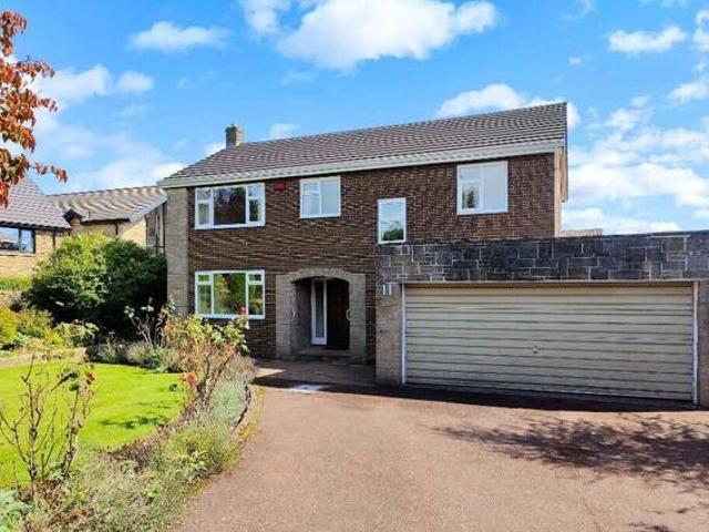 House for sale in Halifax, West Yorkshire