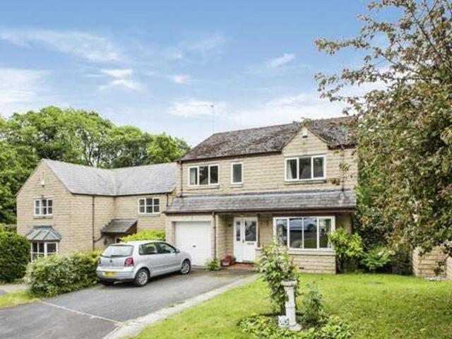 House for sale in Woolshops, Halifax