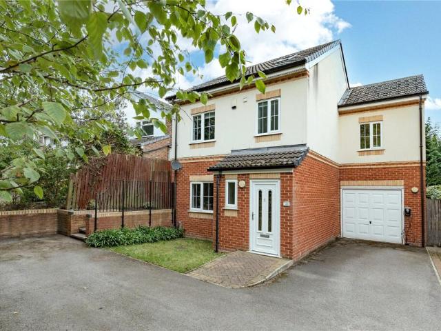 Farm for sale in Horsforth, West Yorkshire