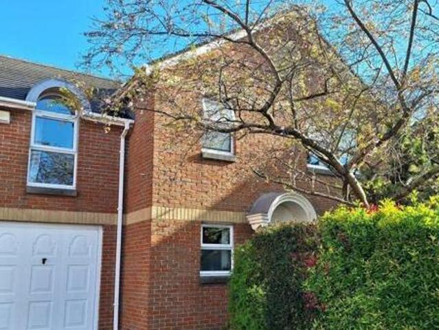 House for sale in Feckenham, City Of Bristol