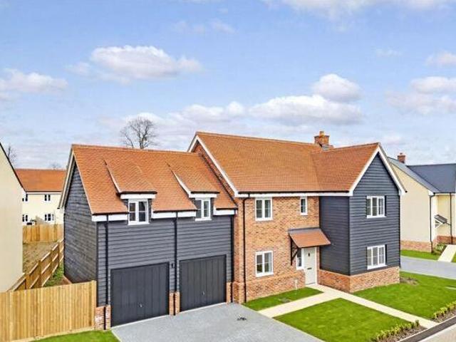 House for sale in Chipping Hill, Essex