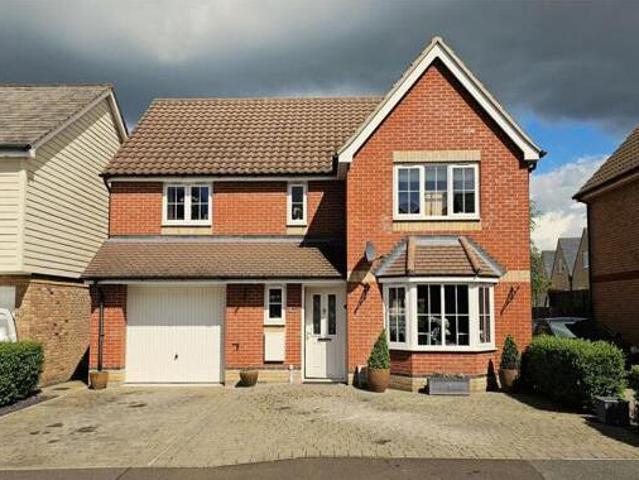 House for sale in Chipping Hill, Essex