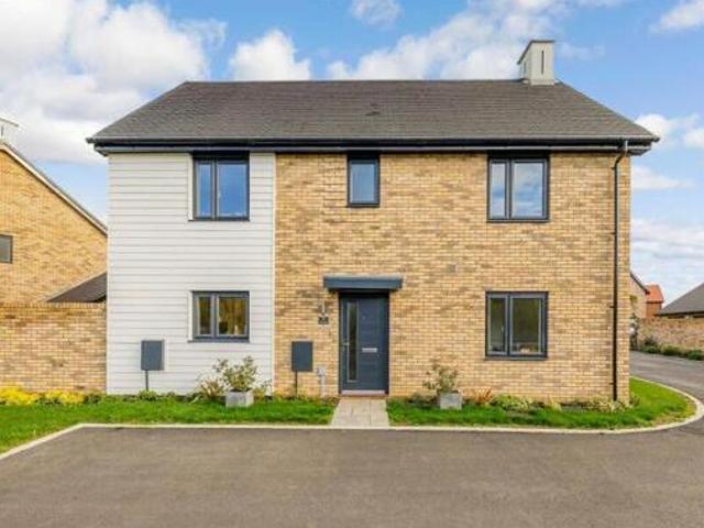 House for sale in Oad Street, Kent