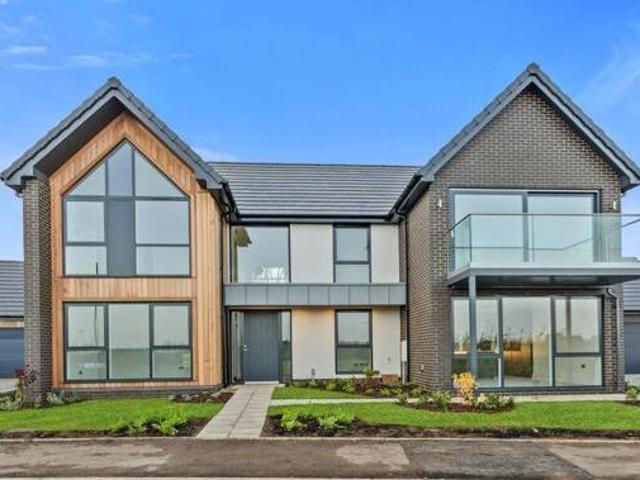 House for sale in Hampton Green, Cambridgeshire