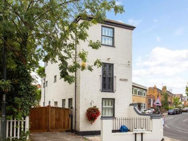 House for sale in Pamington, Gloucestershire