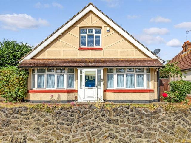 Farm for sale in Southend-on-sea, Essex