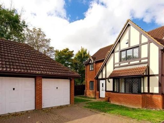 House for rent in Lyons, Greater London
