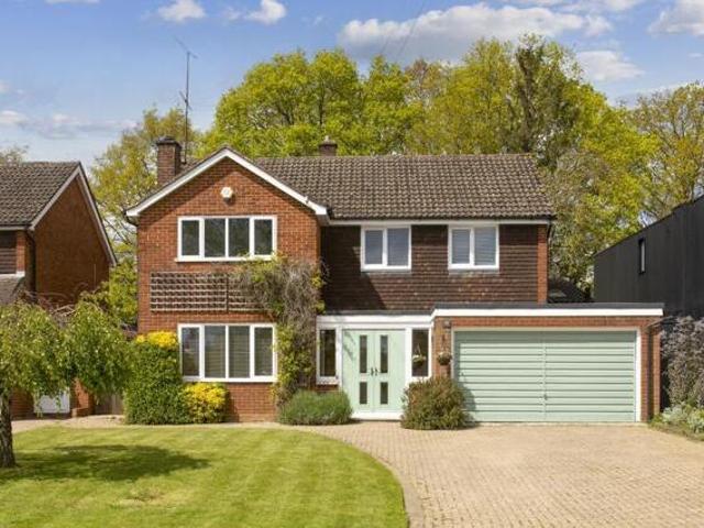 House for sale in Roundwood, St Albans