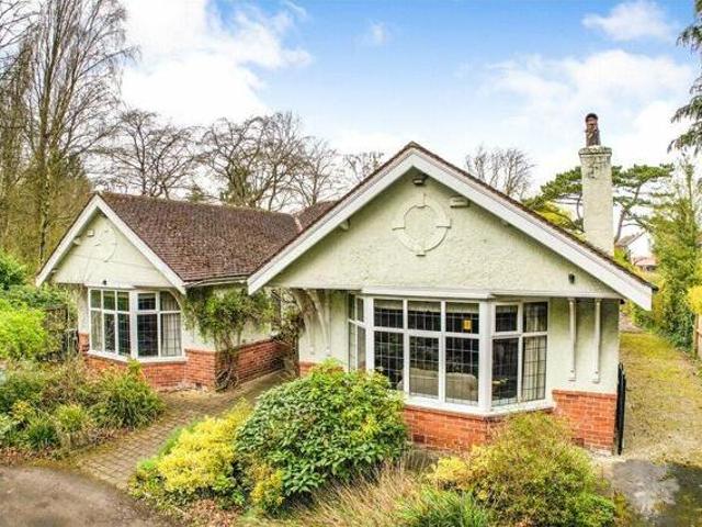 House for sale in Hookstone, Harrogate