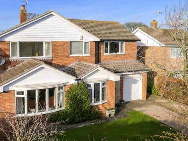 House for sale in Harlow, Harrogate