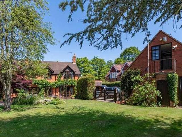 House for sale in Worcestershire