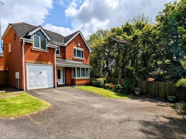 House for sale in Camp Hill, Warwickshire