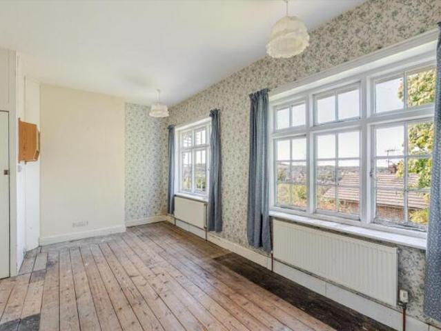 Property for sale in Guildford, Surrey