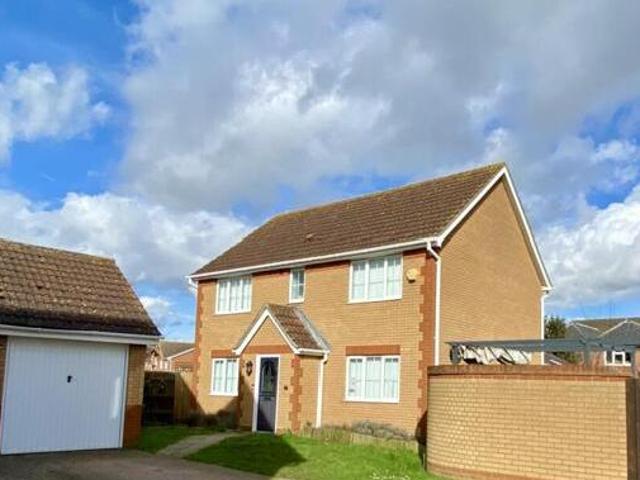 House for sale in Dale Hill, Essex
