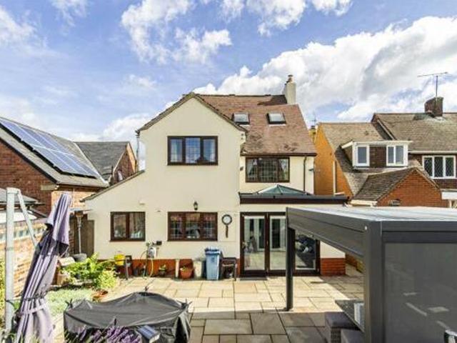 House for sale in Loundsley Green, East Midlands