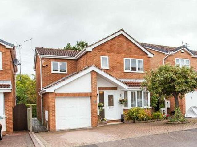 House for sale in Loundsley Green, East Midlands
