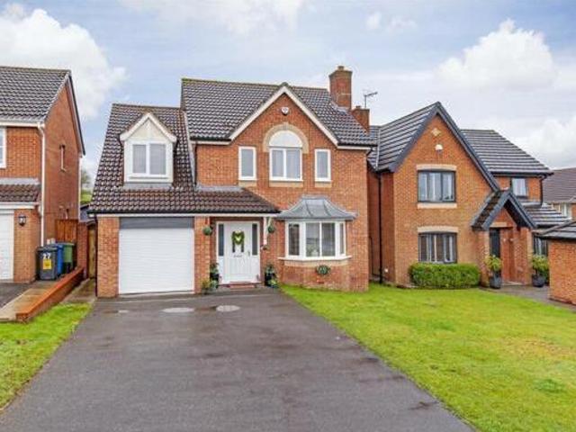 House for sale in Loundsley Green, East Midlands